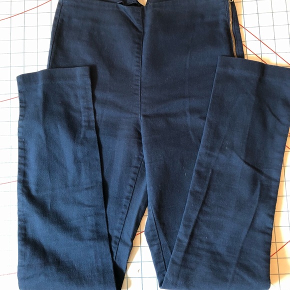 H&M stretch pull on pant - Picture 3 of 7